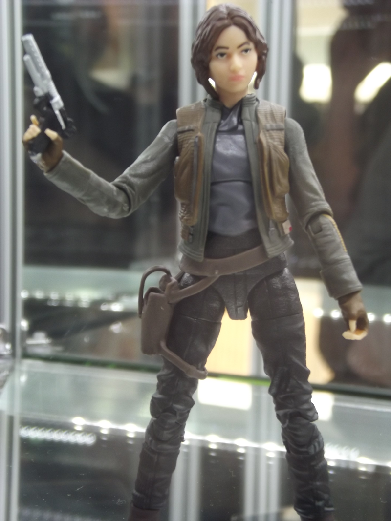 Illustration for article titled A Closer Look at Jyn Erso, Rogue One's First Action Figure